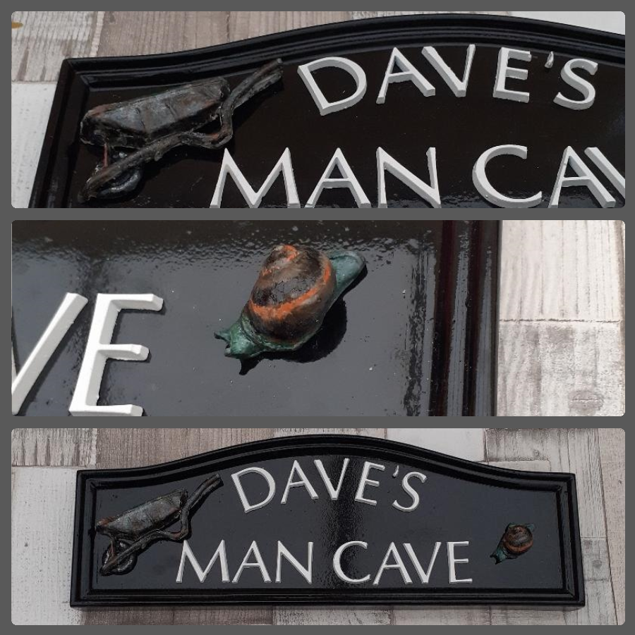 Man cave / Girl cave Sign 285mm x 100mm - Image 3