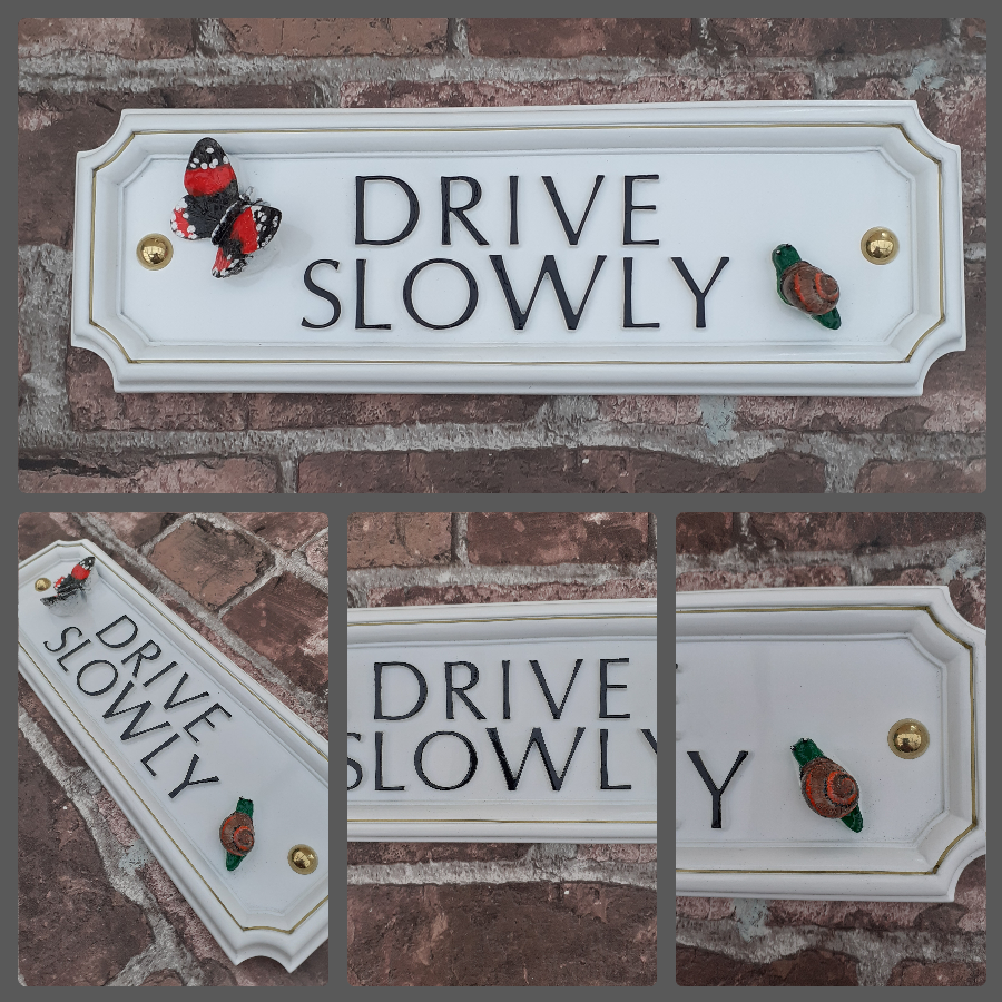 Dad's / Grandad's / Mum's / Grandma's Shed Sign 290mm x 100mm - Image 2